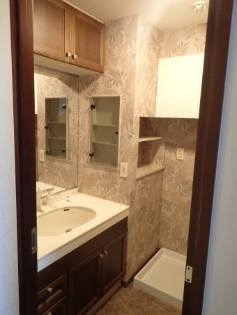 スクリーンウォールとこだわりの内装・設備リフォーム